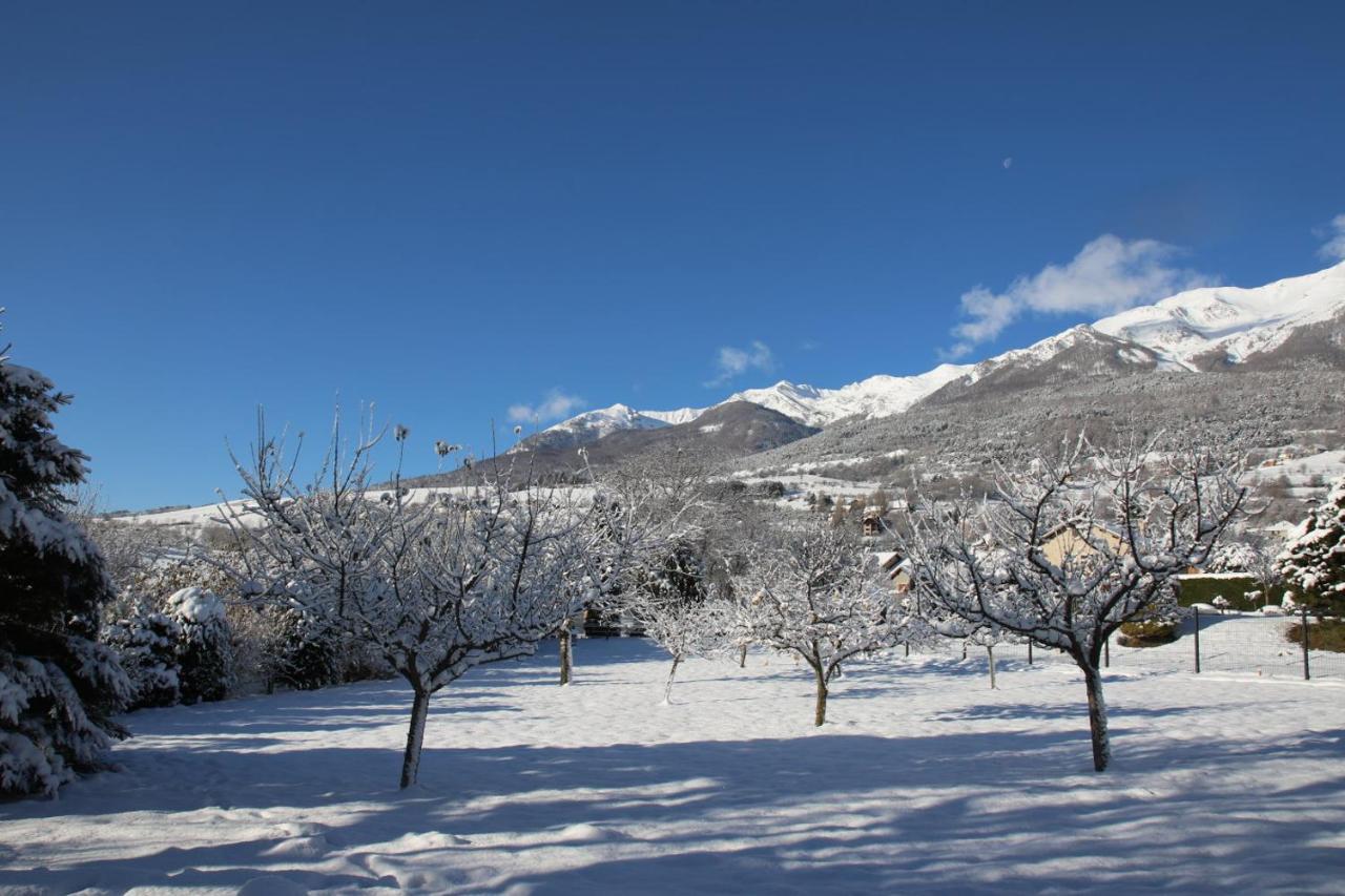 Chambres D'Hotes Les Peschiers Chateauroux-les-Alpes Exteriér fotografie