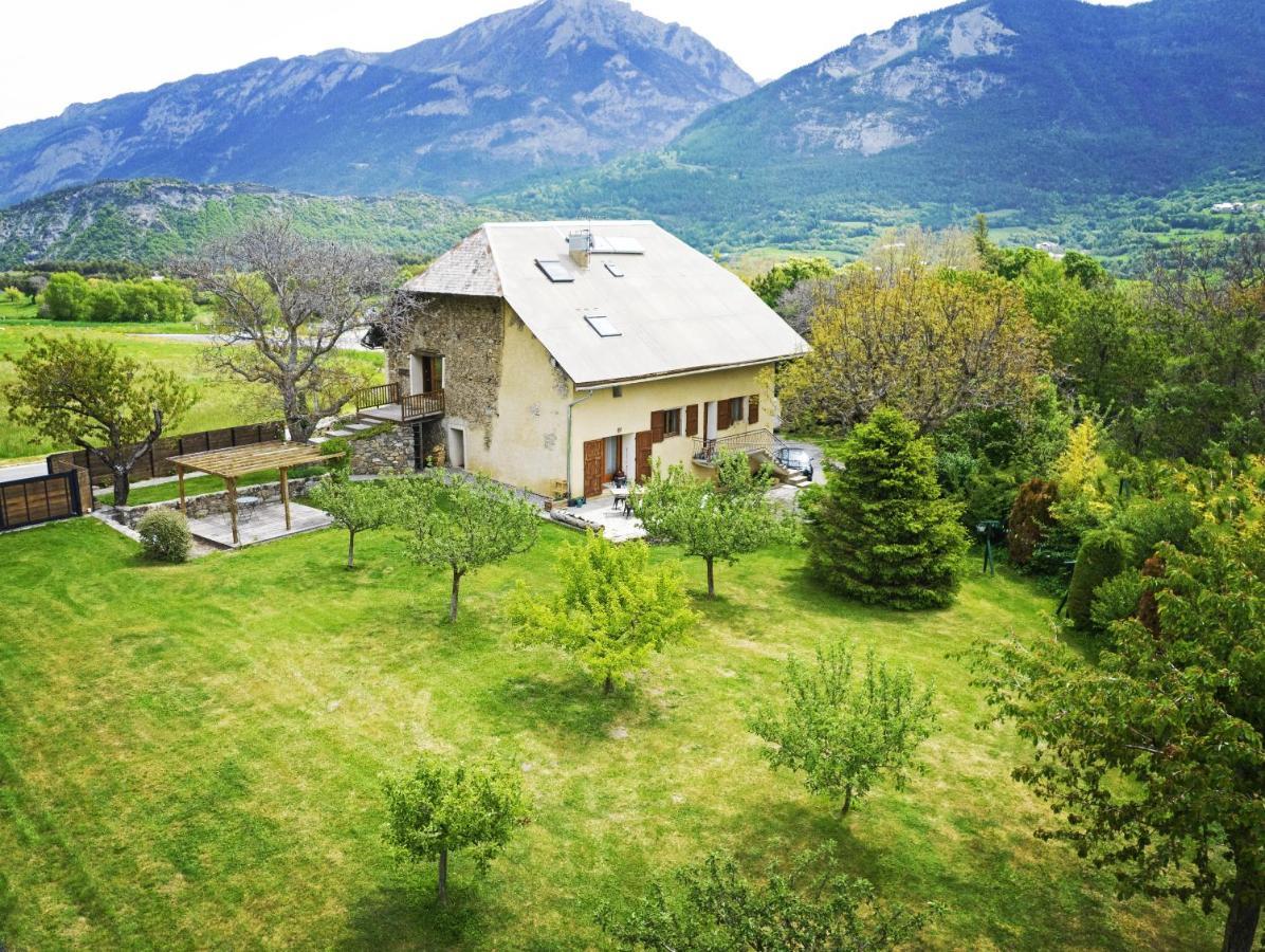 Chambres D'Hotes Les Peschiers Chateauroux-les-Alpes Exteriér fotografie